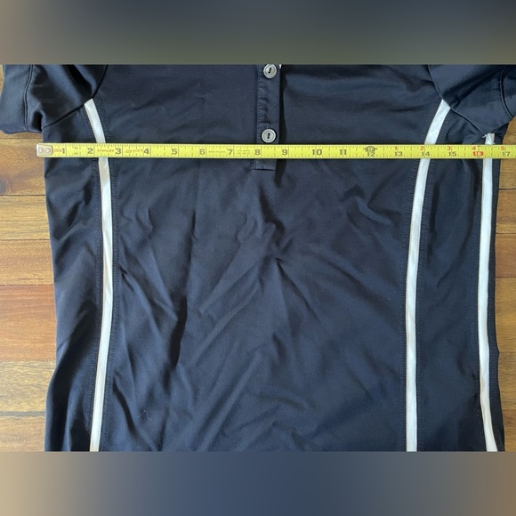 Walter Genuin black and white golf polo shirt women’s
Medium - Picture 6 of 8